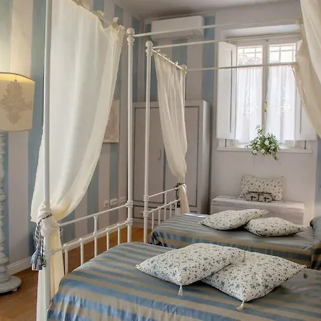 Apartment Renaissance