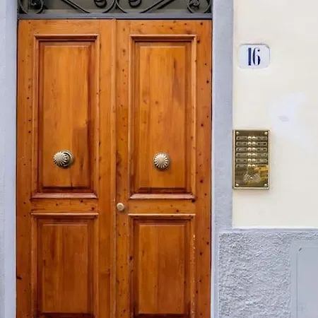 Renaissance Apartament